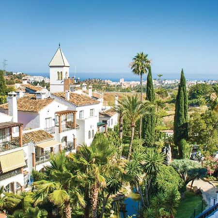 Stunning Apartment In Mijas With Kitchen מראה חיצוני תמונה