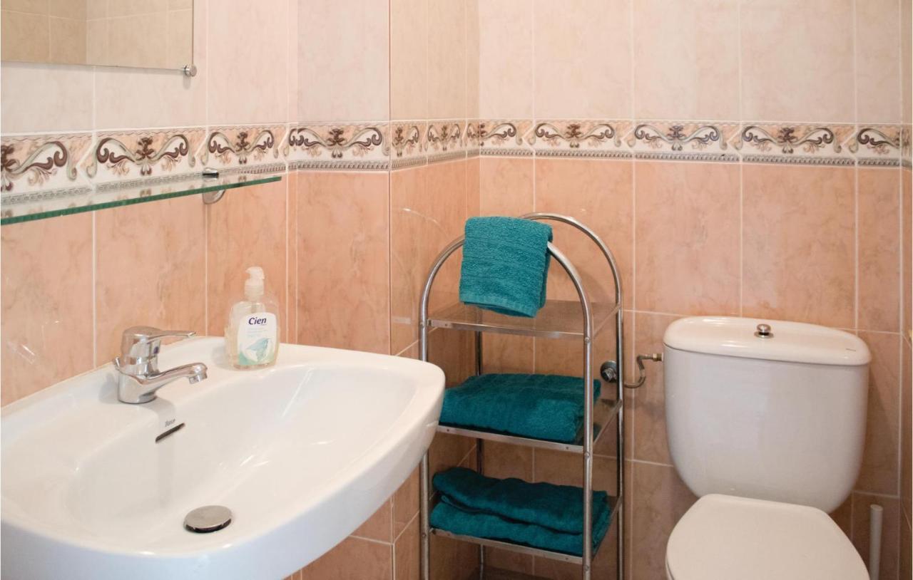 Stunning Apartment In Mijas With Kitchen מראה חיצוני תמונה